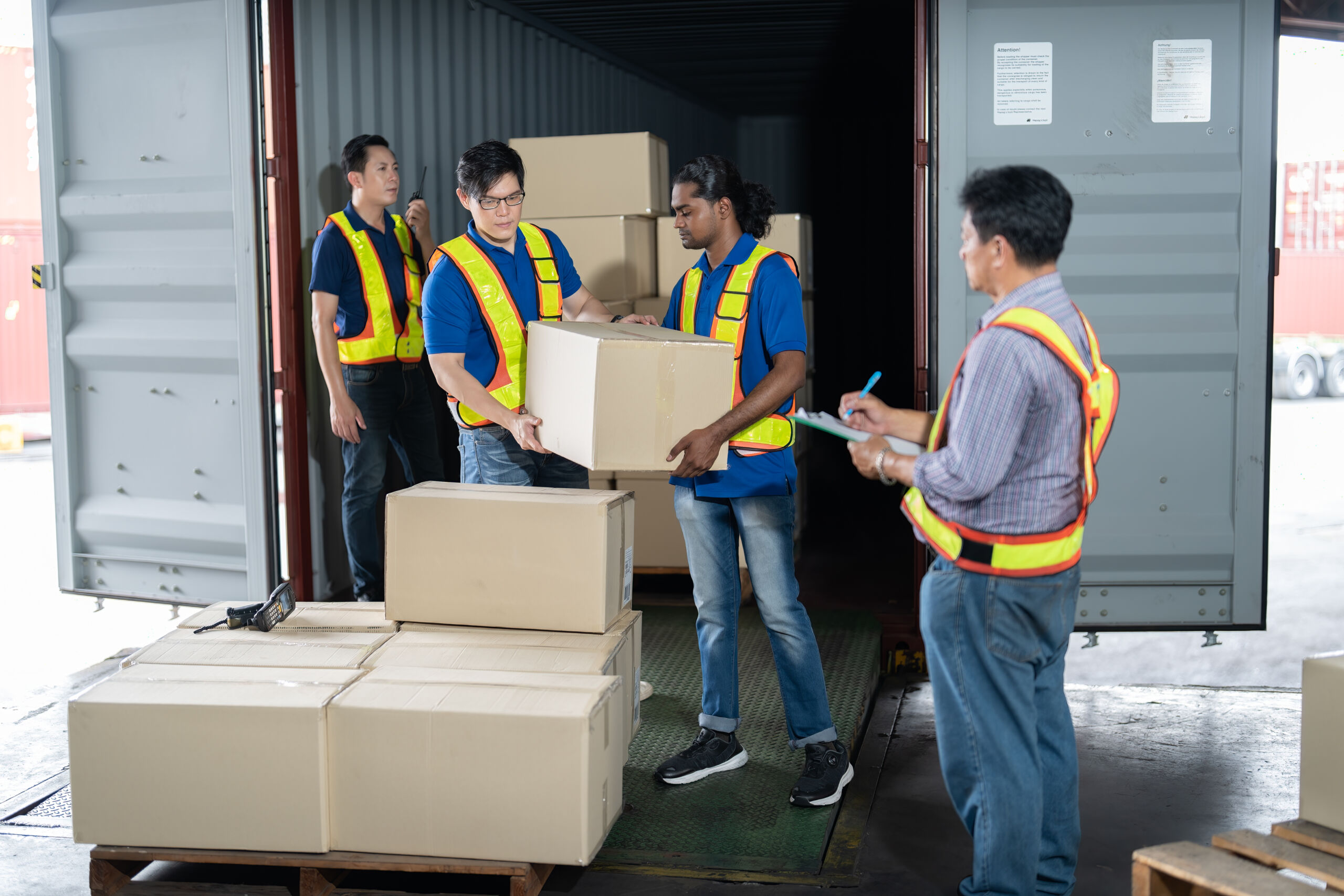 Internationale Freight Forwarding Services